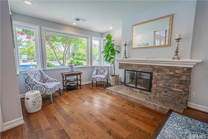 24307 Mornington, Valencia, California 91355