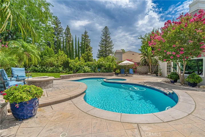 24307 Mornington, Valencia, California 91355