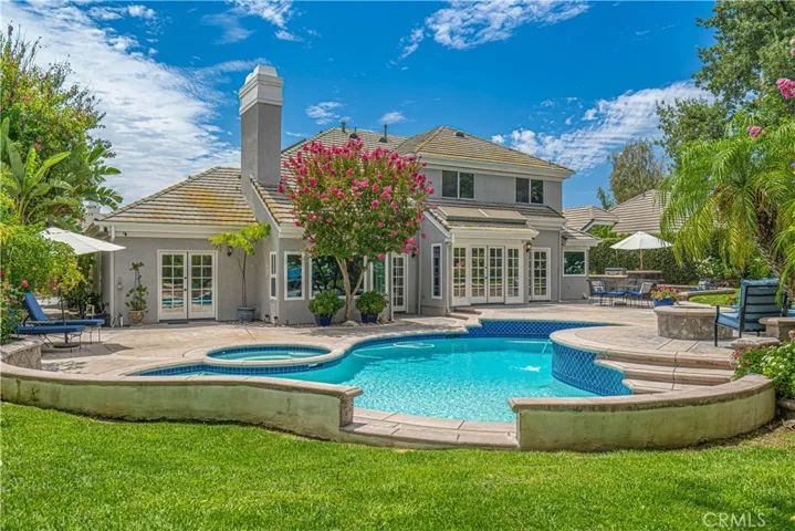 24307 Mornington, Valencia, California 91355