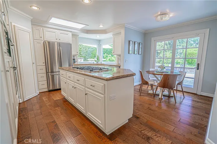 24307 Mornington, Valencia, California 91355
