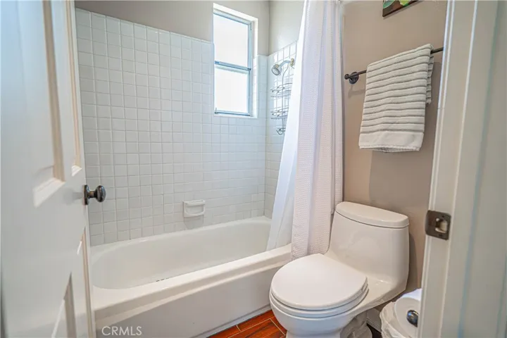 2nd bedroom ensuite