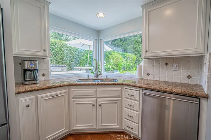 24307 Mornington, Valencia, California 91355