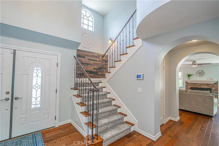 24307 Mornington, Valencia, California 91355