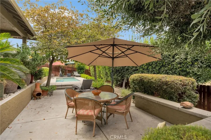 Patio off dining area and kitchen