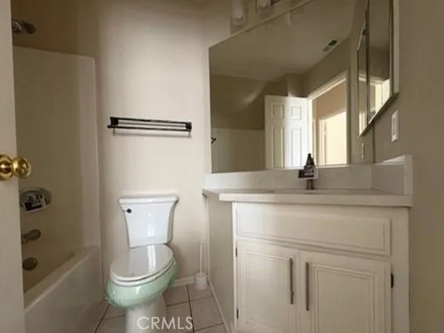 747 Ochee Circle, Corona, California 92879