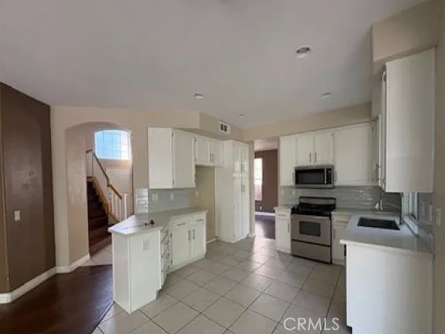 747 Ochee Circle, Corona, California 92879