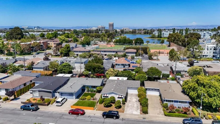 2539 Holland Street, San Mateo, California 94403