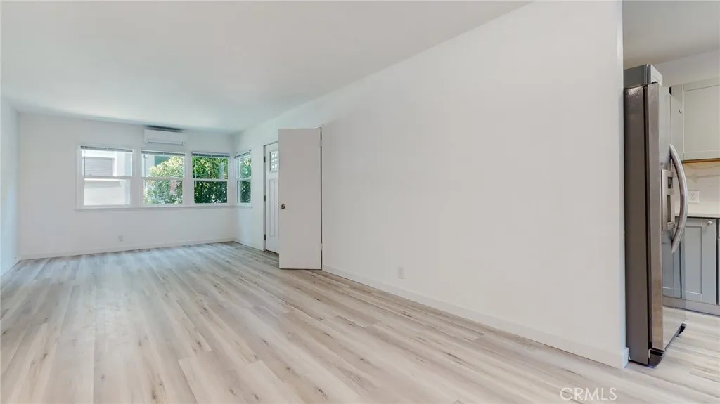 239 1/2 3rd Avenue, Venice, California 90291 — photo 4