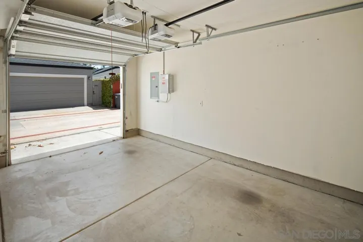 851 C, Coronado, California 92118