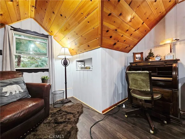 759 Bergschrund, Crestline, California 92325