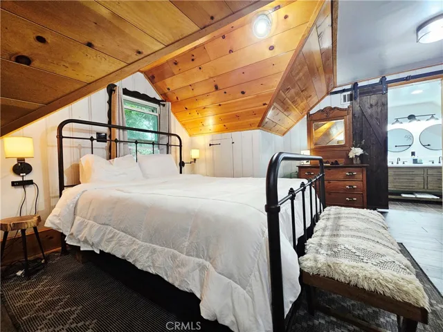 759 Bergschrund, Crestline, California 92325