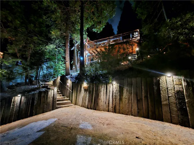 759 Bergschrund, Crestline, California 92325