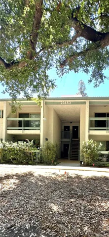 23653 Park Capri, Calabasas, California 91302