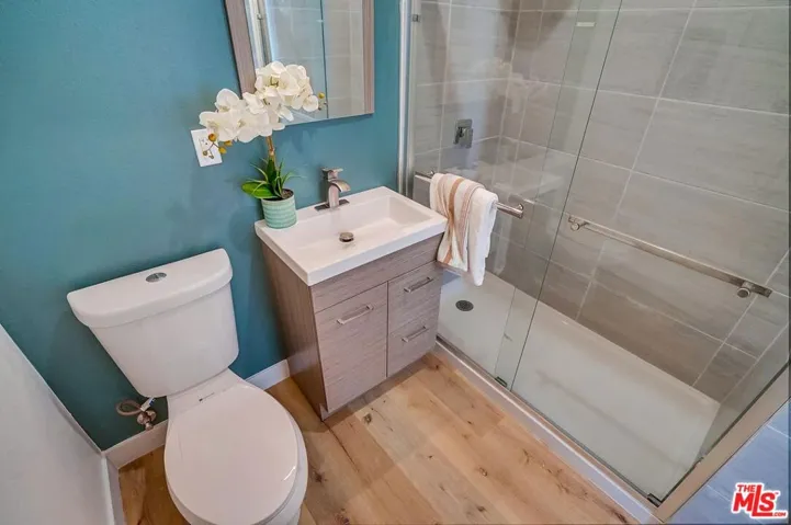 1208 Daisy Avenue, Long Beach, California 90813