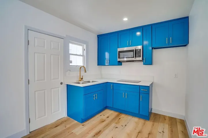 1208 Daisy Avenue, Long Beach, California 90813
