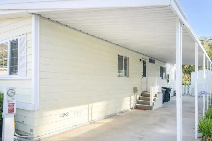 8975 Lawrence Welk Drive Spc 2, Escondido, California 92026