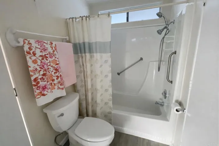 8975 Lawrence Welk Drive Spc 2, Escondido, California 92026