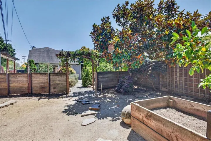 3677 Paper Mill Road, Soquel, California 95073