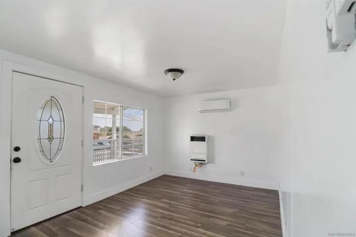 2743 2745 Ridgeway Dr., National City, California 91950