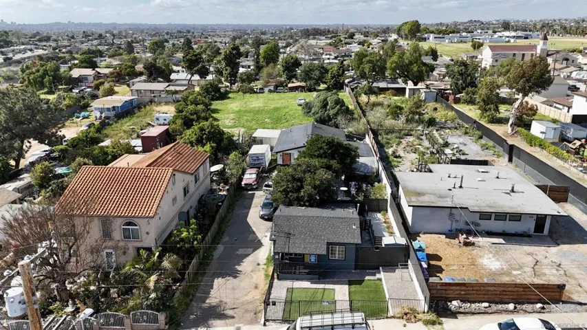 2743 2745 Ridgeway Dr., National City, California 91950