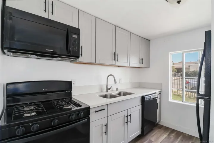 2743 2745 Ridgeway Dr., National City, California 91950