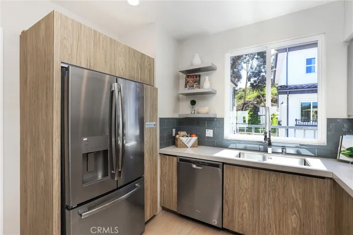 9 Oakmont Lane, Phillips Ranch, California 91766