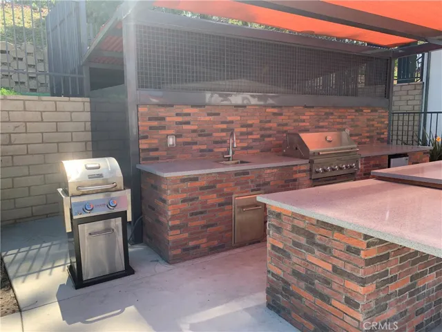 9 Oakmont Lane, Phillips Ranch, California 91766