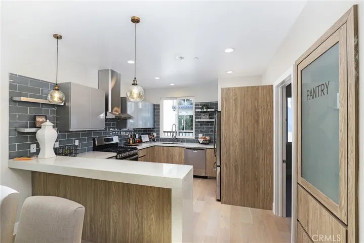 9 Oakmont Lane, Phillips Ranch, California 91766