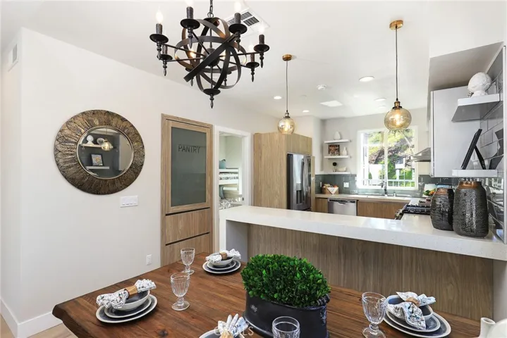 9 Oakmont Lane, Phillips Ranch, California 91766