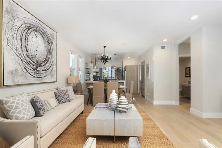 9 Oakmont Lane, Phillips Ranch, California 91766