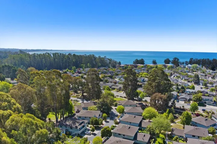1140 Callas Lane 1, Capitola, California 95010