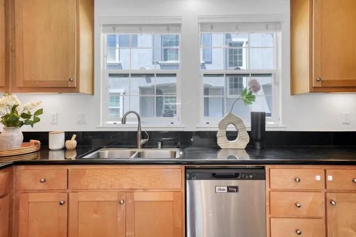 556 Molucca Terrace, Sunnyvale, California 94089