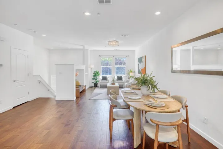 556 Molucca Terrace, Sunnyvale, California 94089