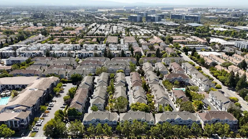 556 Molucca Terrace, Sunnyvale, California 94089