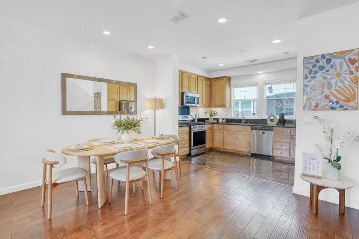 556 Molucca Terrace, Sunnyvale, California 94089