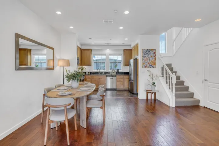 556 Molucca Terrace, Sunnyvale, California 94089
