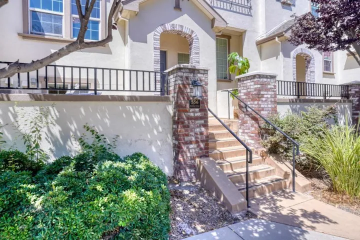 556 Molucca Terrace, Sunnyvale, California 94089