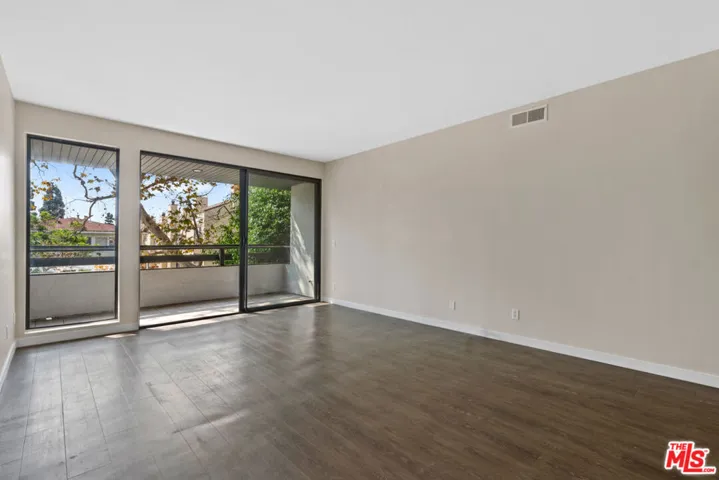 1830 Westholme Avenue 101, Los Angeles, California 90025