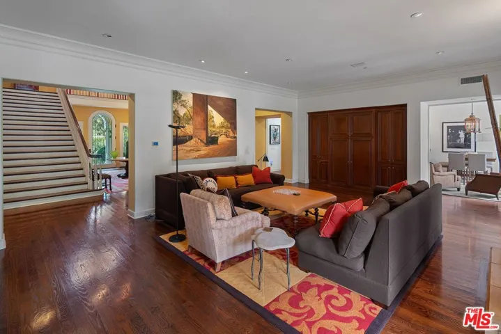 13935 Durham Road, Beverly Hills, California 90210