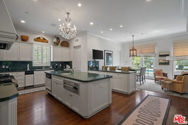13935 Durham Road, Beverly Hills, California 90210