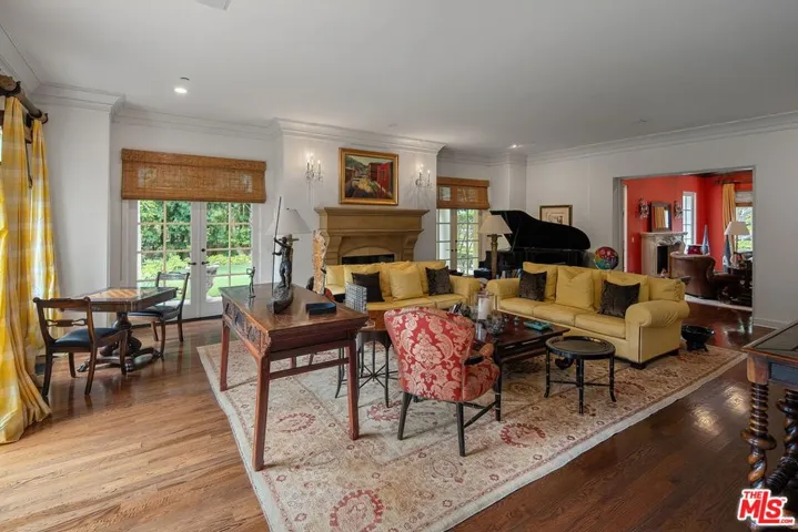 13935 Durham Road, Beverly Hills, California 90210