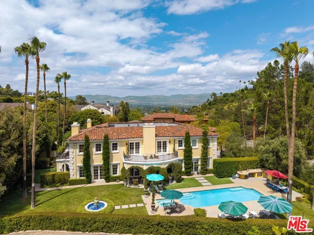 13935 Durham Road, Beverly Hills, California 90210