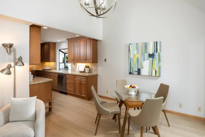 1116 Doyle Place, Mountain View, California 94040