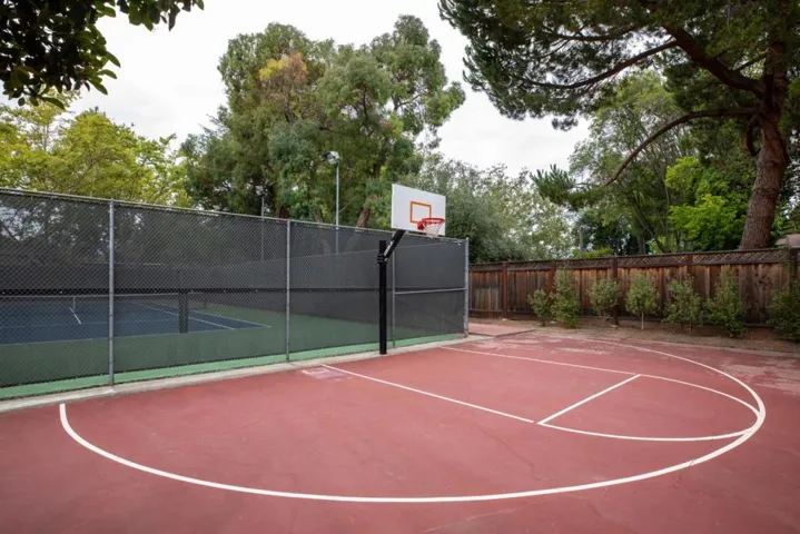 1116 Doyle Place, Mountain View, California 94040