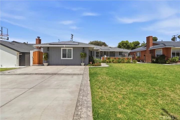 523 Orange Grove, San Fernando, California 91340