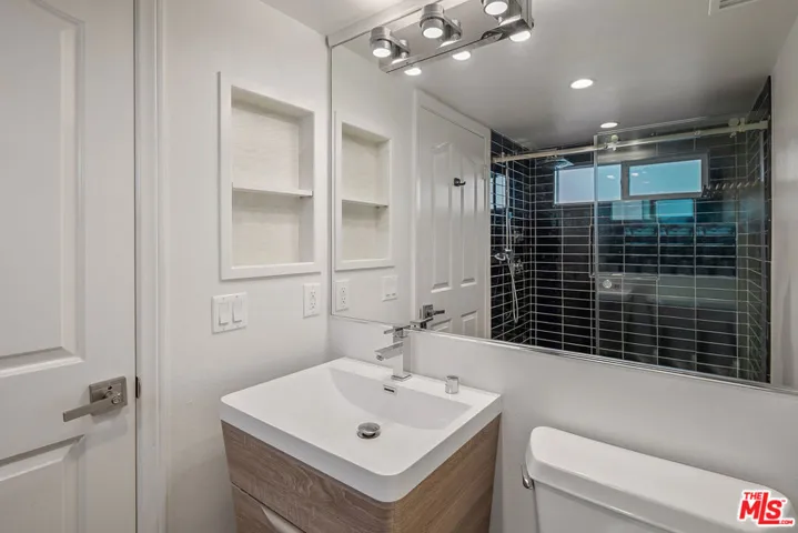 1160 Granville Avenue Ph112, Los Angeles, California 90049