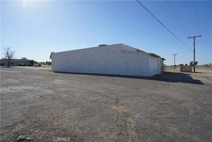 15623 Village Drive, Victorville, California 92394