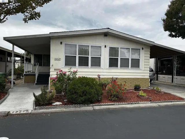29247 Whalebone Way, Hayward, California 94544