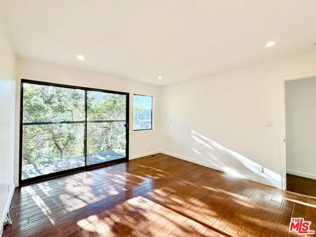 2013 Cyprean Drive, Los Angeles, California 90046