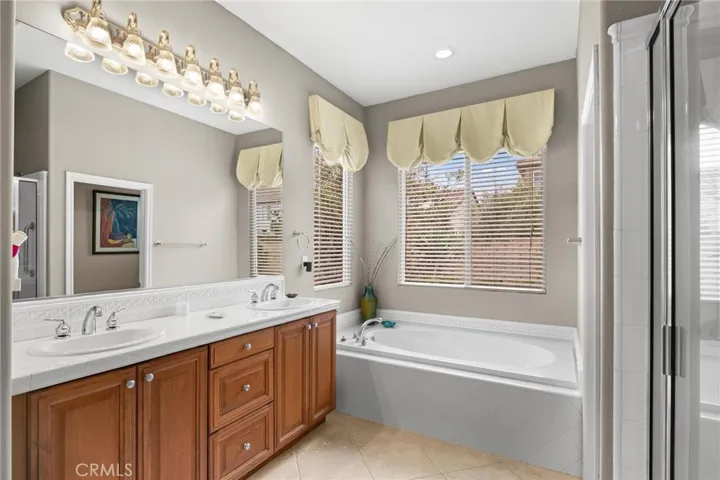 3701 Avondale Lane, Oxnard, California 93036
